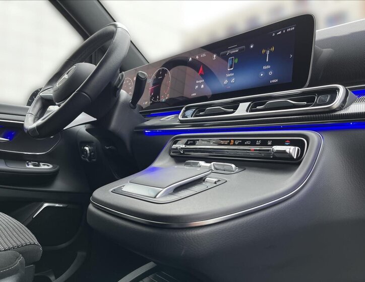 Mercedes-Benz Třídy V MPV 2,0 l 174 kw