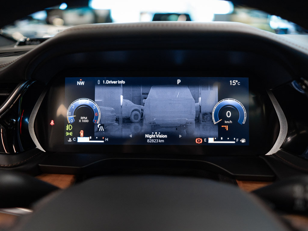 Jeep Grand Cherokee SUV / Terénní 5,7 l 266 kw