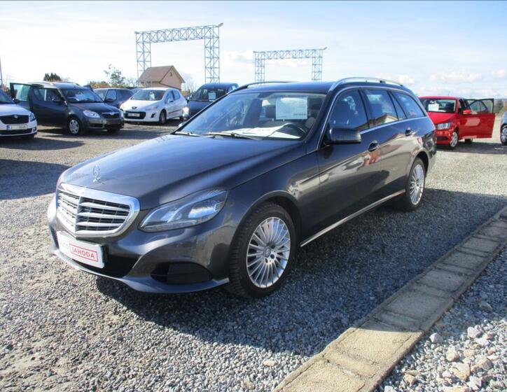 Mercedes-Benz Třídy E 3