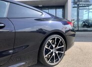 BMW Řada 8 Kupé 4,4 l 390 kw