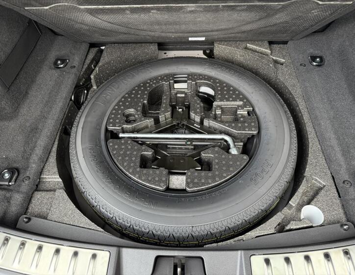 Land Rover Range Rover Evoque 23