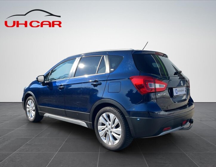 Suzuki SX4 S-Cross SUV / Terénní 998,0 82 kw