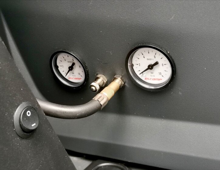 Peugeot Boxer Valník 2,0 l 120 kw