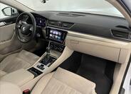 Škoda Superb 24