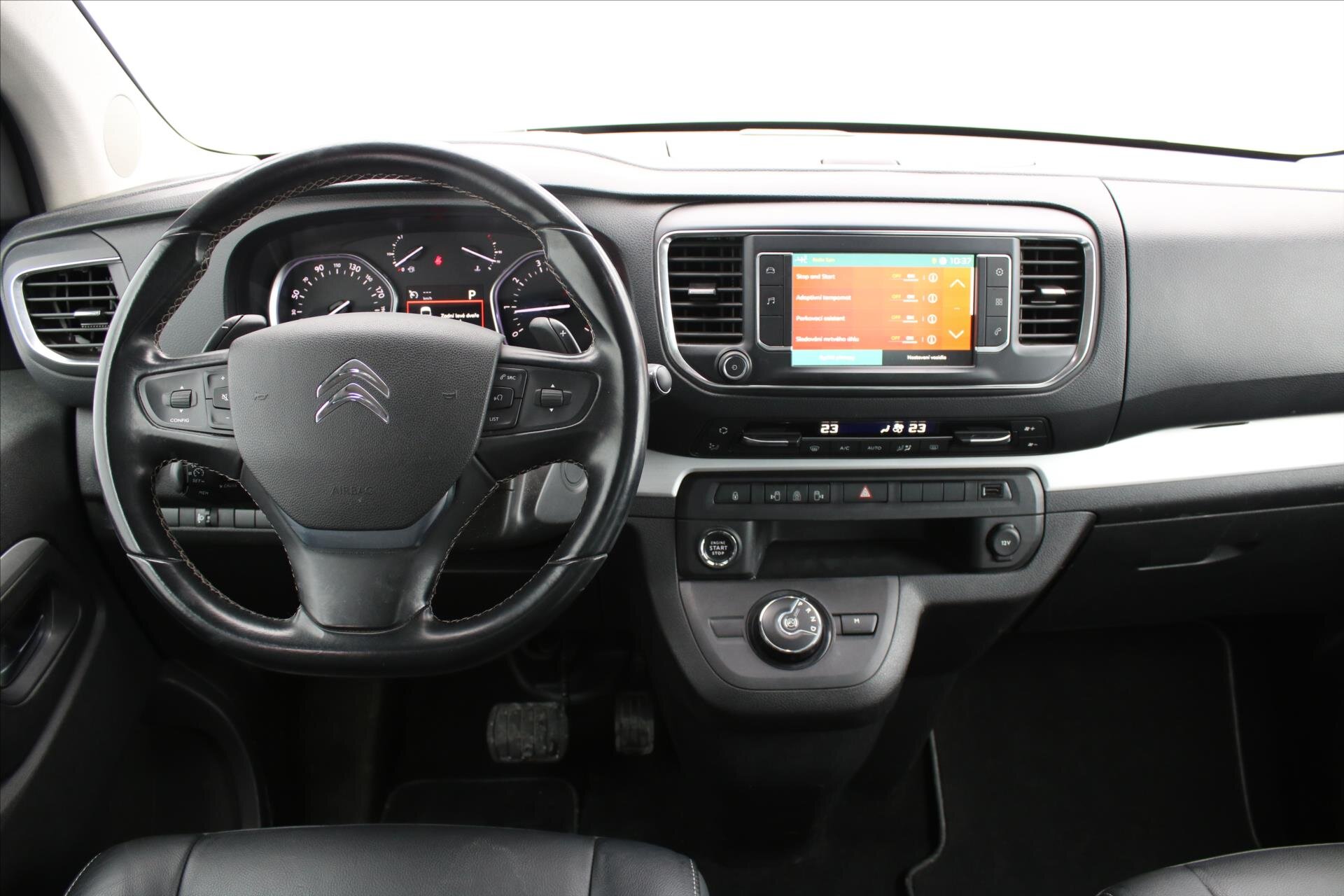 Citroën SpaceTourer MPV 2,0 l 130 kw