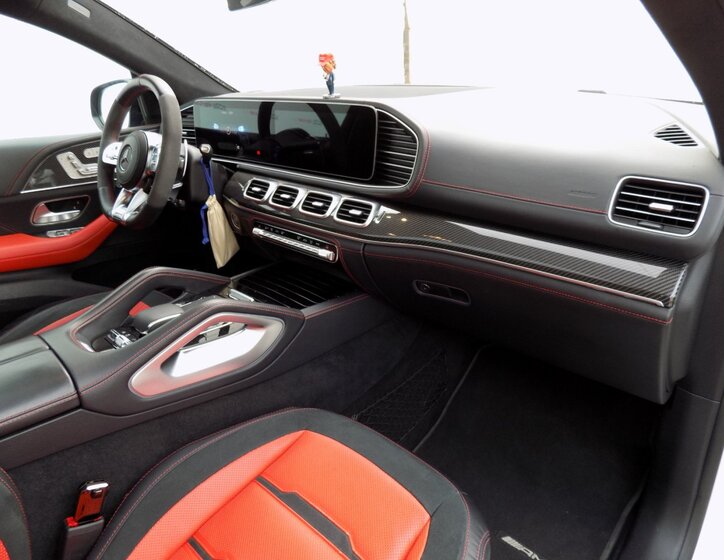 Mercedes-Benz GLE 16