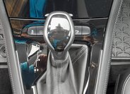 Opel Grandland X SUV 1,6 l 133 kw