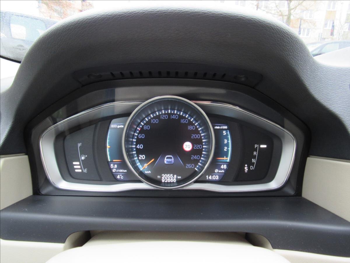 Volvo S80 Sedan / Limuzína 2,0 l 133 kw