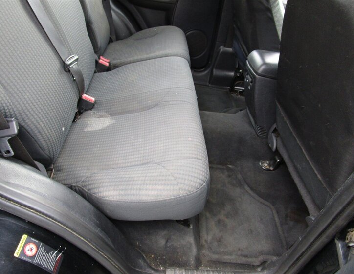 Jeep Cherokee Kombi 2,5 l 105 kw