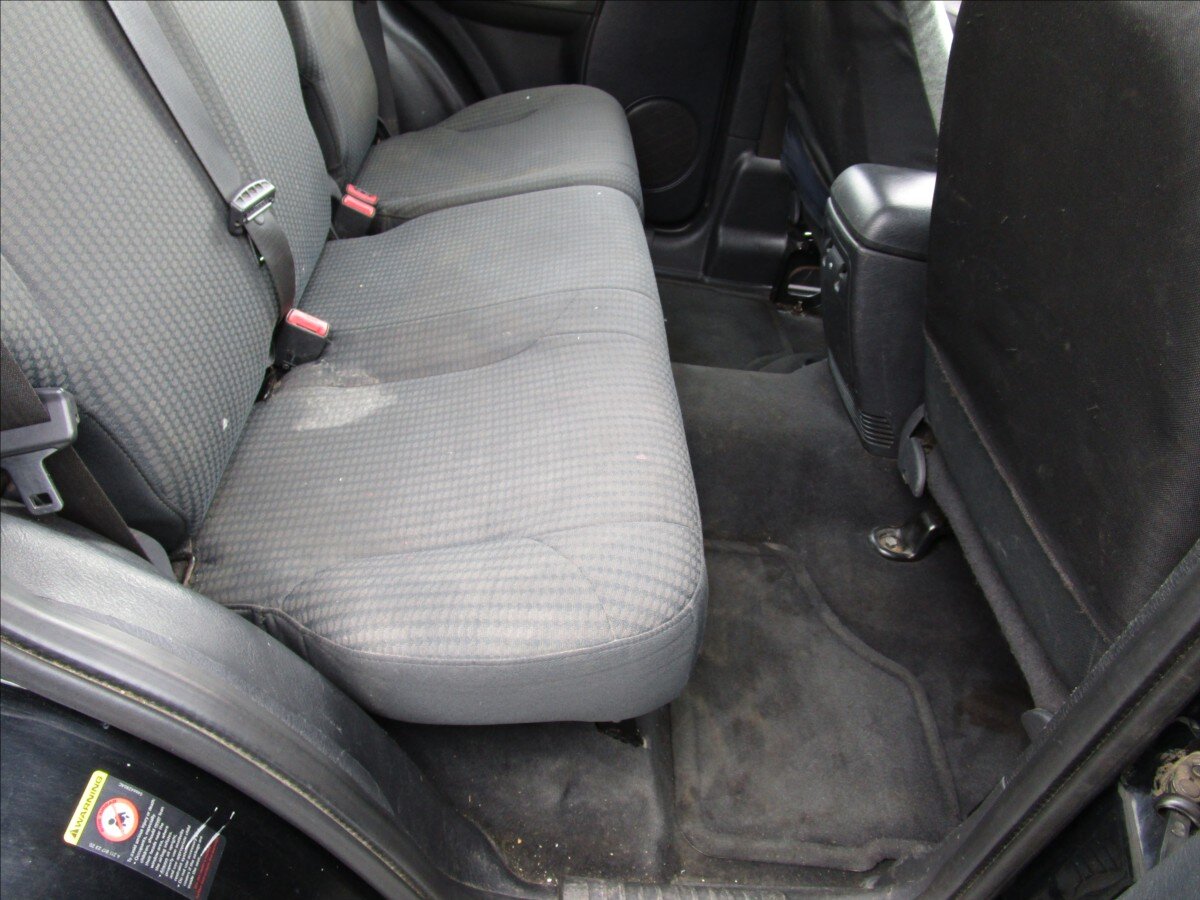 Jeep Cherokee Kombi 2,5 l 105 kw