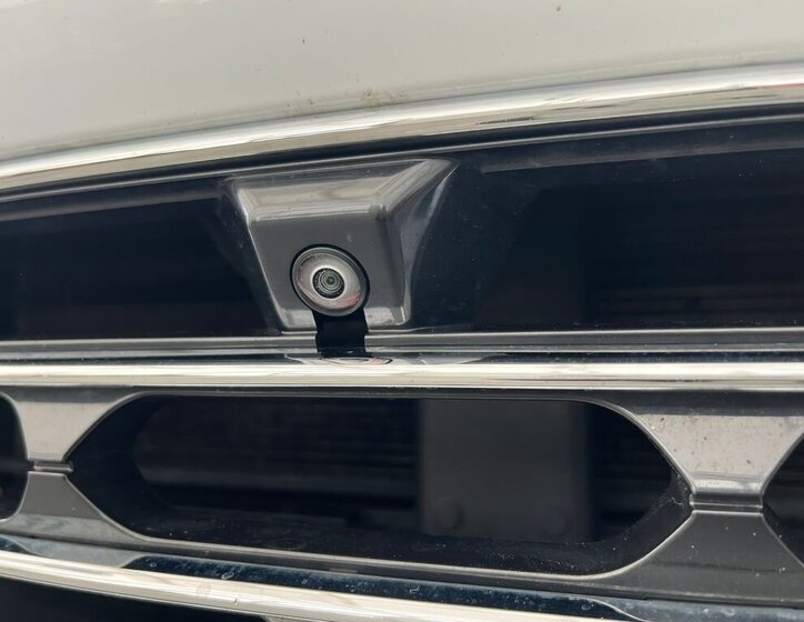 Ford Kuga SUV / Terénní 2,5 l 140 kw