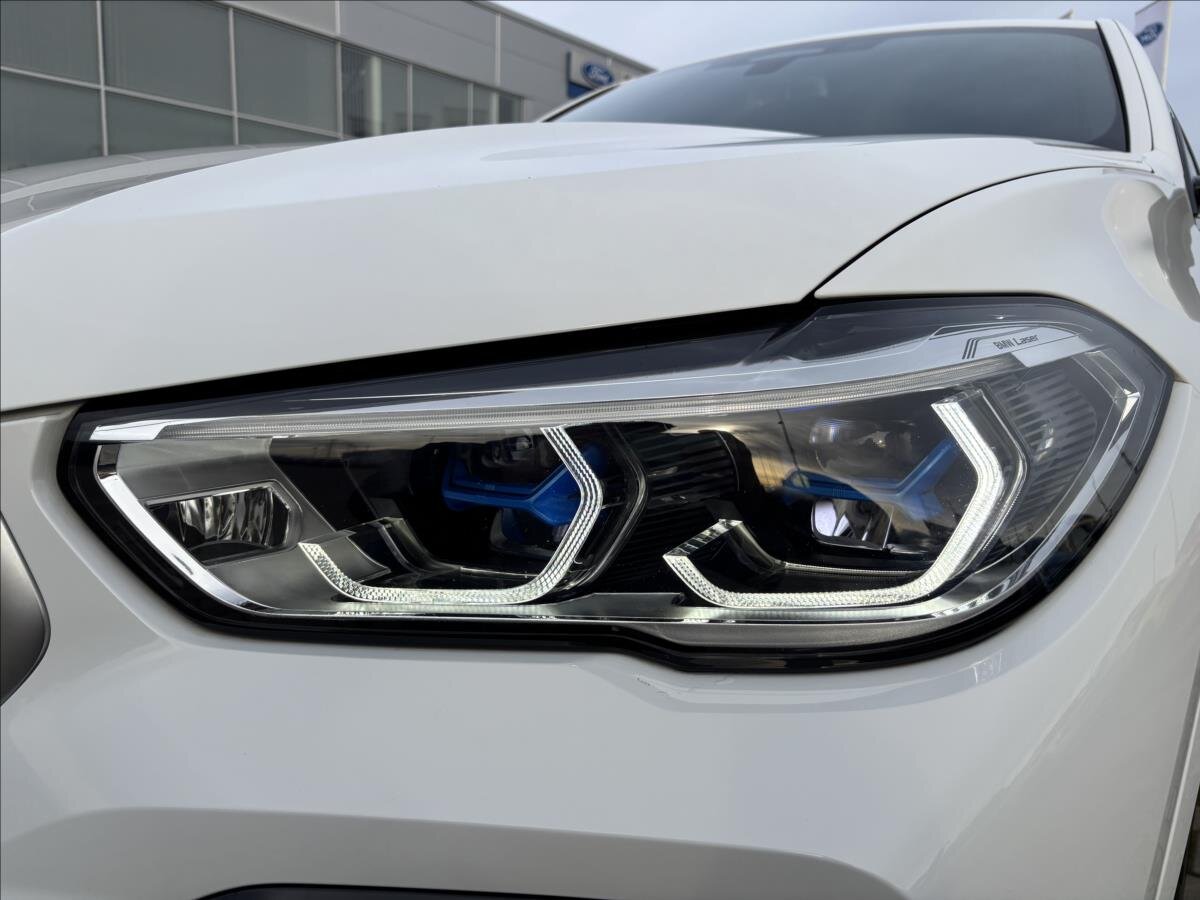 BMW X6 SUV 3,0 l 210 kw