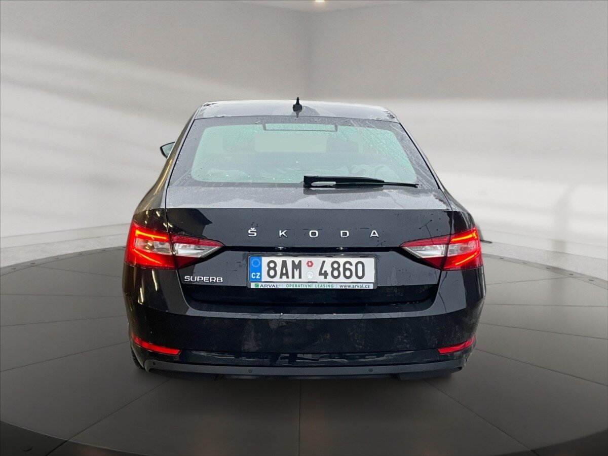 Škoda Superb Liftback 2,0 l 110 kw