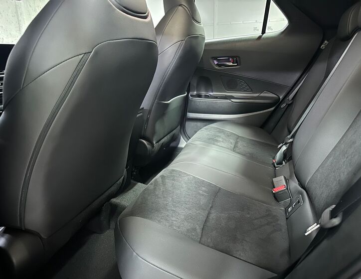 Toyota C-HR Hatchback 2,0 l 112 kw