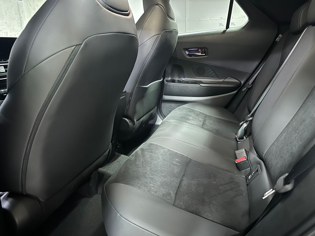 Toyota C-HR Hatchback 2,0 l 112 kw