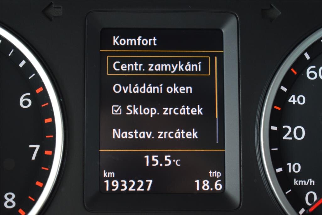 Volkswagen Tiguan SUV / Terénní 1,4 l 90 kw