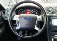 Ford S-MAX 9