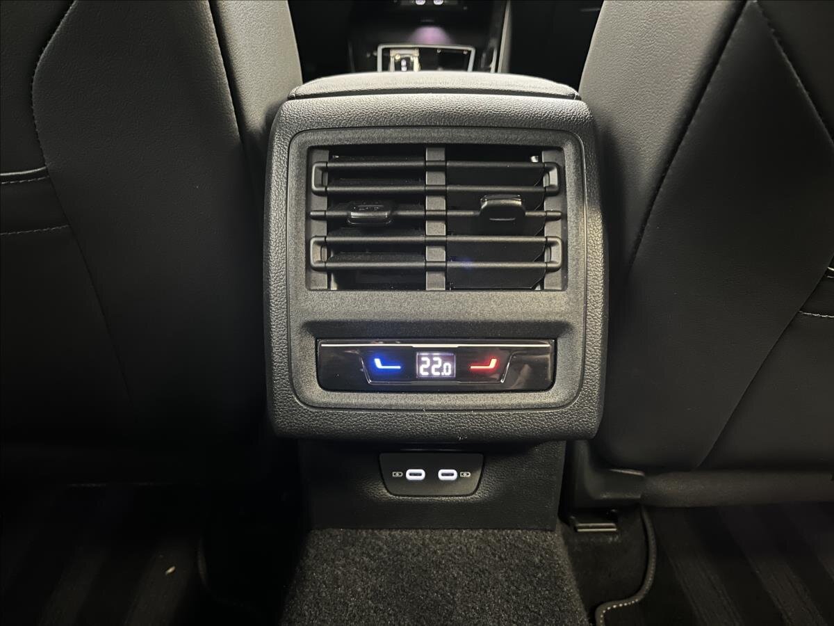 Volkswagen Golf Kombi 1,5 l 110 kw