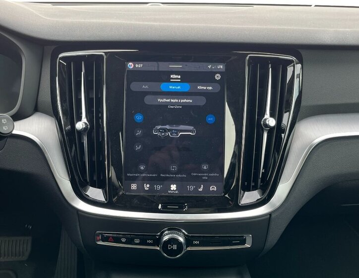 Volvo V60 Kombi 2,0 l 145 kw