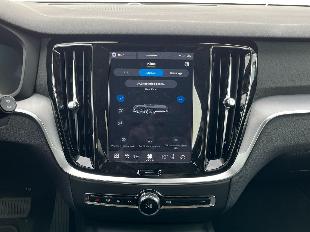 Volvo V60 Kombi 2,0 l 145 kw