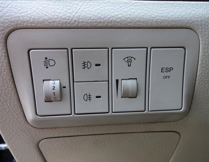 Hyundai Santa Fe SUV / Terénní 2,2 l 114 kw