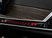 BMW X7 28
