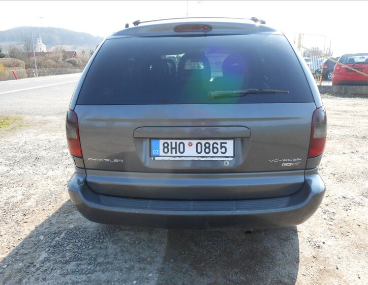 Chrysler Voyager Kombi 2,5 l 105 kw
