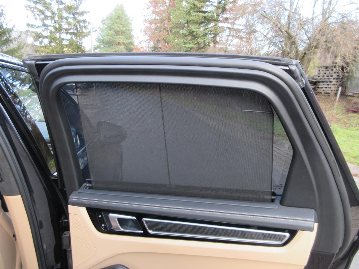 Porsche Cayenne Kombi 2,9 l 324 kw