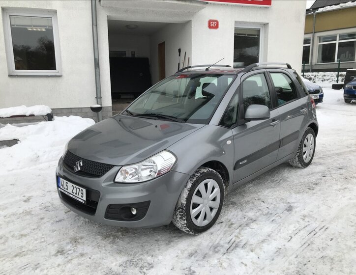 Suzuki SX4 3