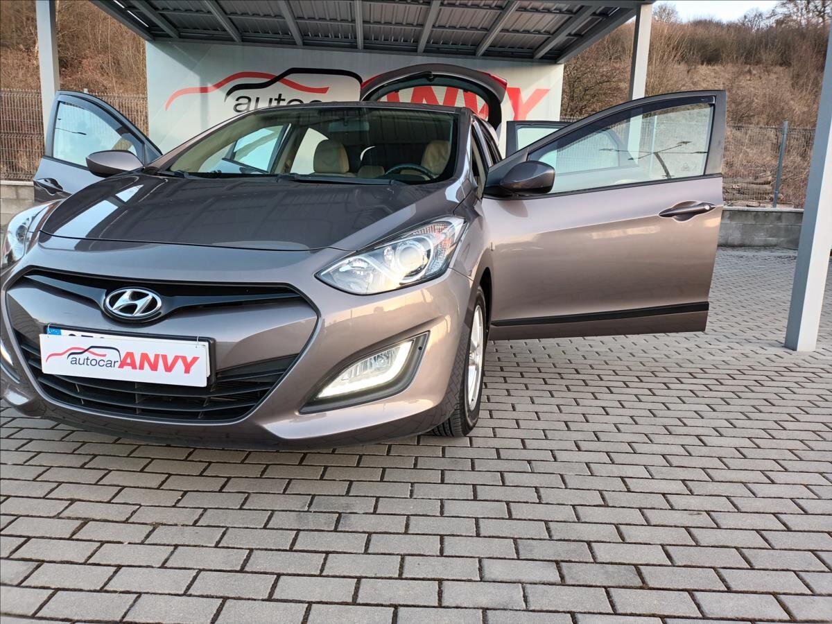 Hyundai i30 Hatchback 1,6 l 88 kw