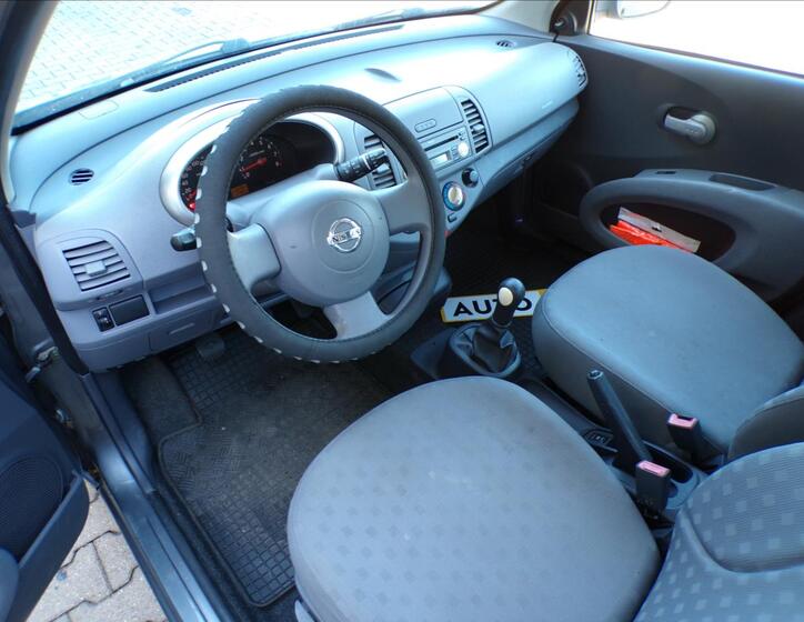 Nissan Micra 12