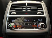 BMW Řada 7 Sedan 3,0 l 294 kw