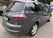 Ford S-MAX 11