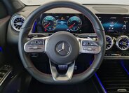 Mercedes-Benz GLB 10