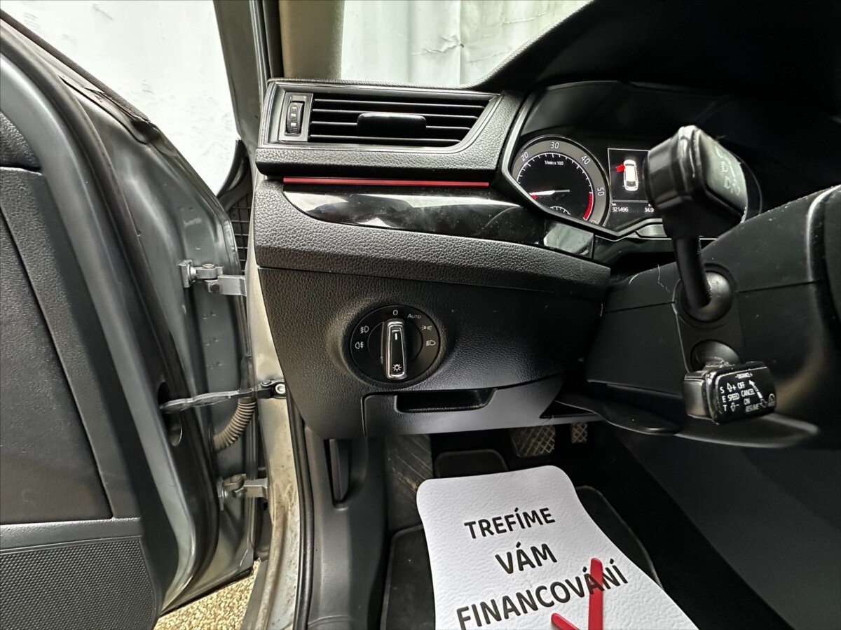 Škoda Superb Kombi 2,0 l 110 kw