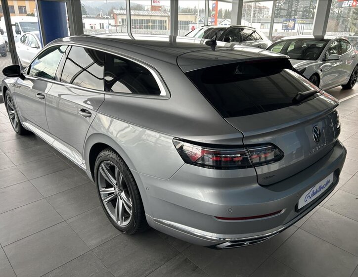 Volkswagen Arteon Kombi 2,0 l 147 kw