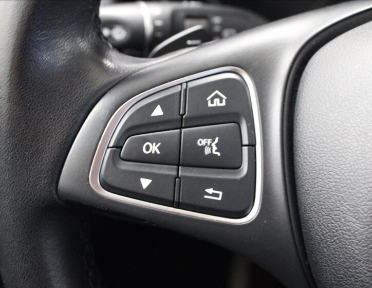 Mercedes-Benz Třídy C 18