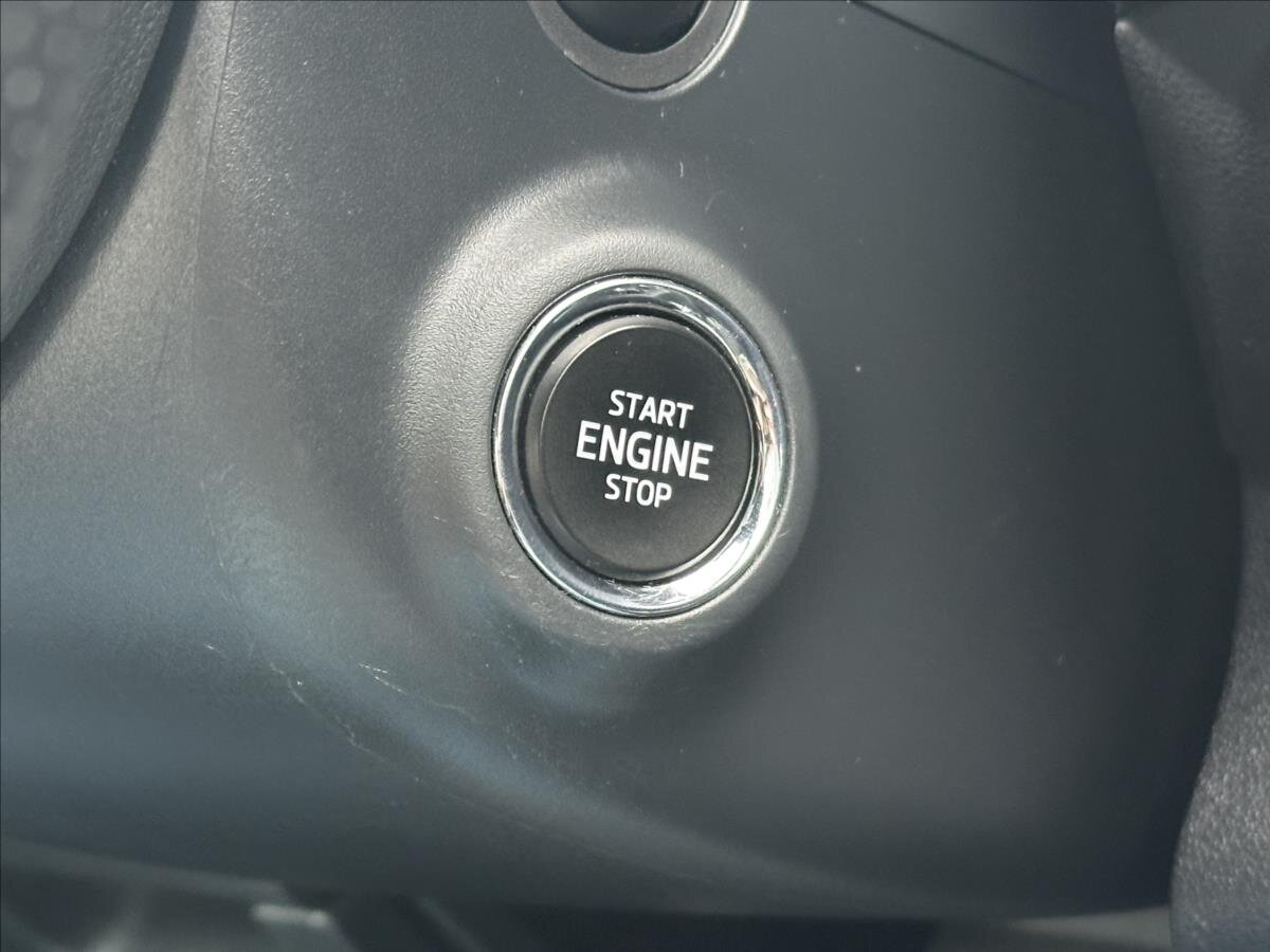 Škoda Karoq SUV / Terénní 2,0 l 140 kw