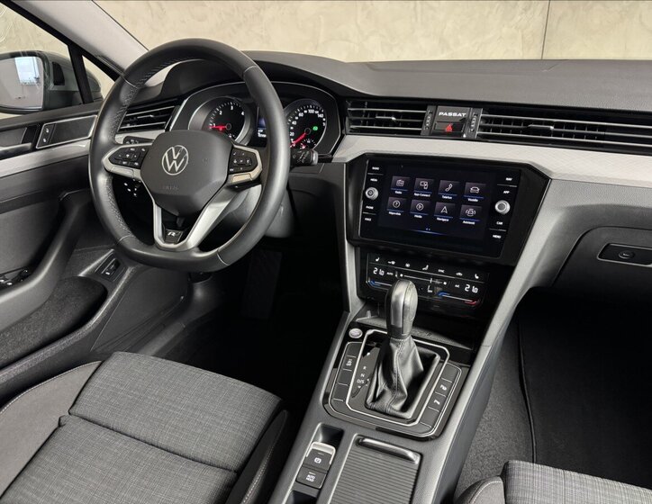Volkswagen Passat 18