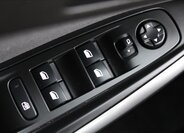 Opel Grandland X SUV / Terénní 1,2 l 96 kw