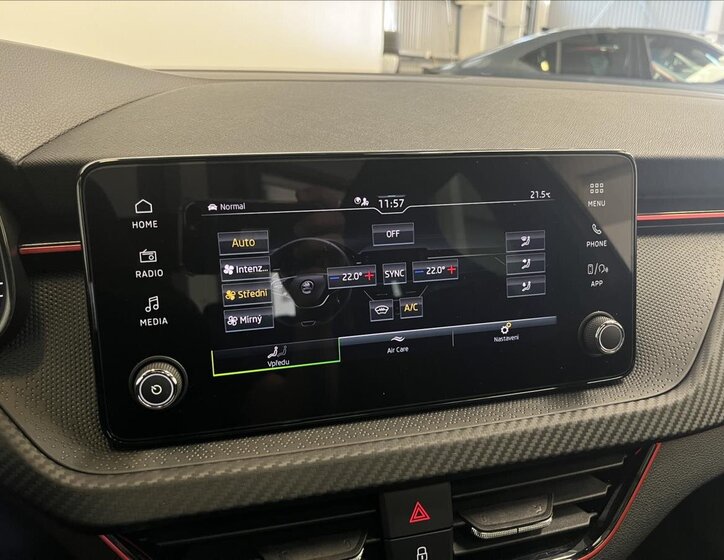 Škoda Kamiq SUV 1,5 l 110 kw