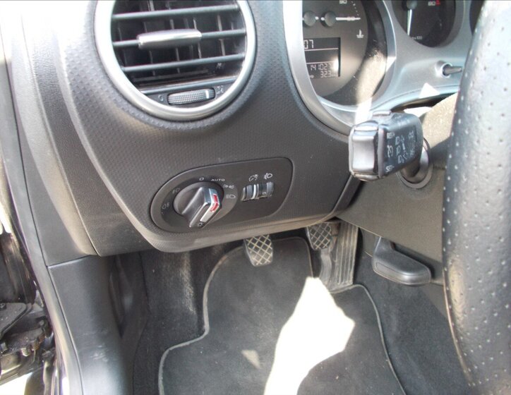 Seat Leon Hatchback 1,4 l 92 kw