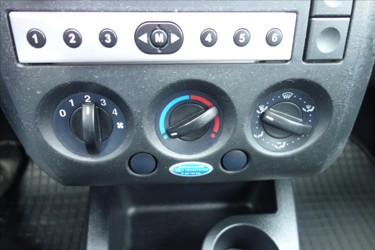 Ford Fiesta Hatchback 1,3 l 51 kw