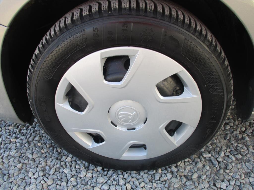 Škoda Roomster Kombi 1,4 l 63 kw