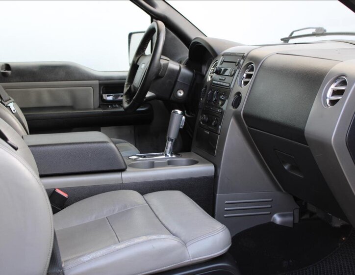 Ford F-150 Pick-up 5,4 l 220 kw