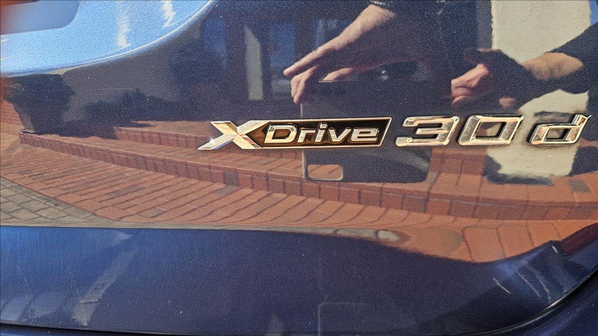 BMW X3 SUV 3,0 l 195 kw