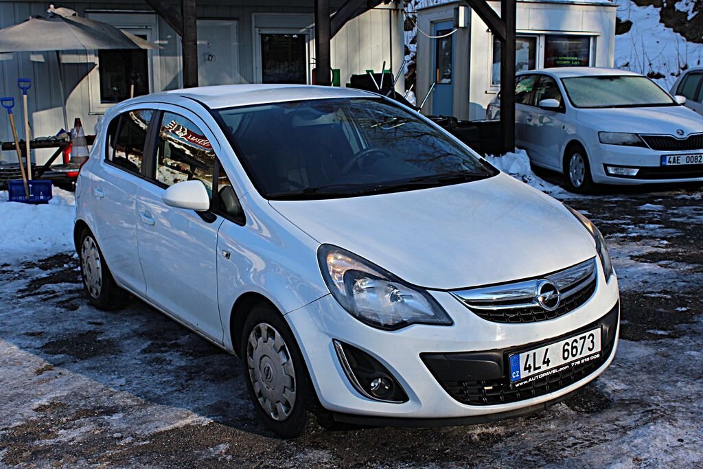 Opel Corsa Hatchback 1,2 l 63 kw