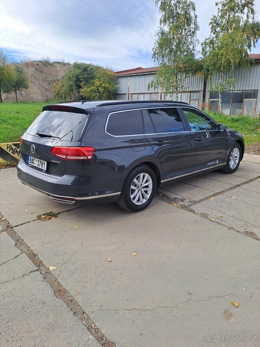 Volkswagen Passat Kombi 0,0 110 kw