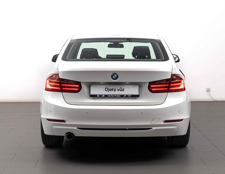 BMW Řada 3 6