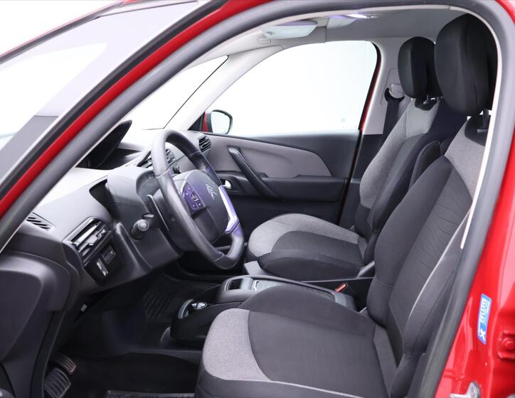 Citroën Grand C4 Picasso 11